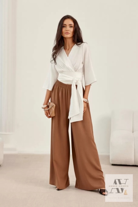 Styl boho w nowoczesnym wydaniu – bluzka Flavia ecru | Komfort i kobiecość