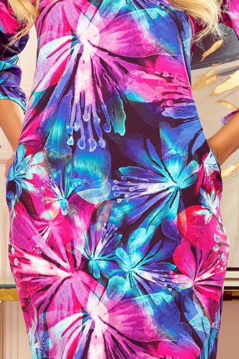 Wygodna sukienka OVERSIZE - niebiesko-różowe kwiaty Wygodna sukienka OVERSIZE - niebiesko-różowe kwiaty