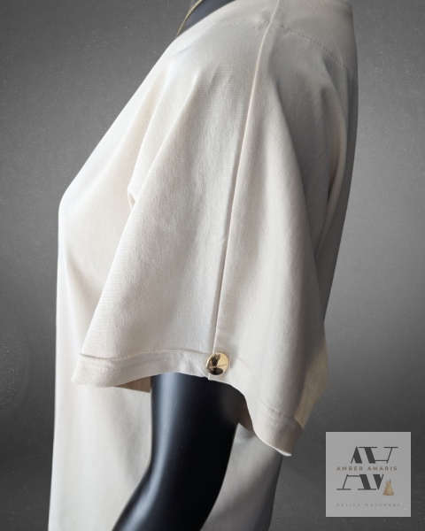 Oversize z klasą – Amelia w odcieniu piaskowym | Idealna do casualowych stylizacji