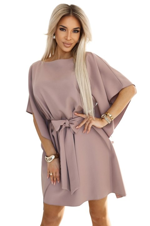 SOFIA Sukienka motyl z wiązaniem w pasie - MOCHA MOUSSE SOFIA Sukienka motyl z wiązaniem w pasie - MOCHA MOUSSE